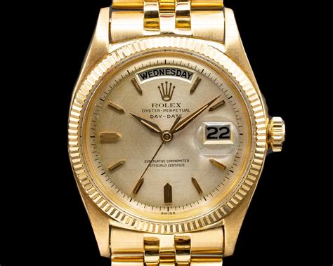 rolex oyster yellow gold